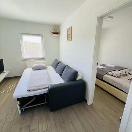 Apartments Jagodje Izola Bagian luar foto
